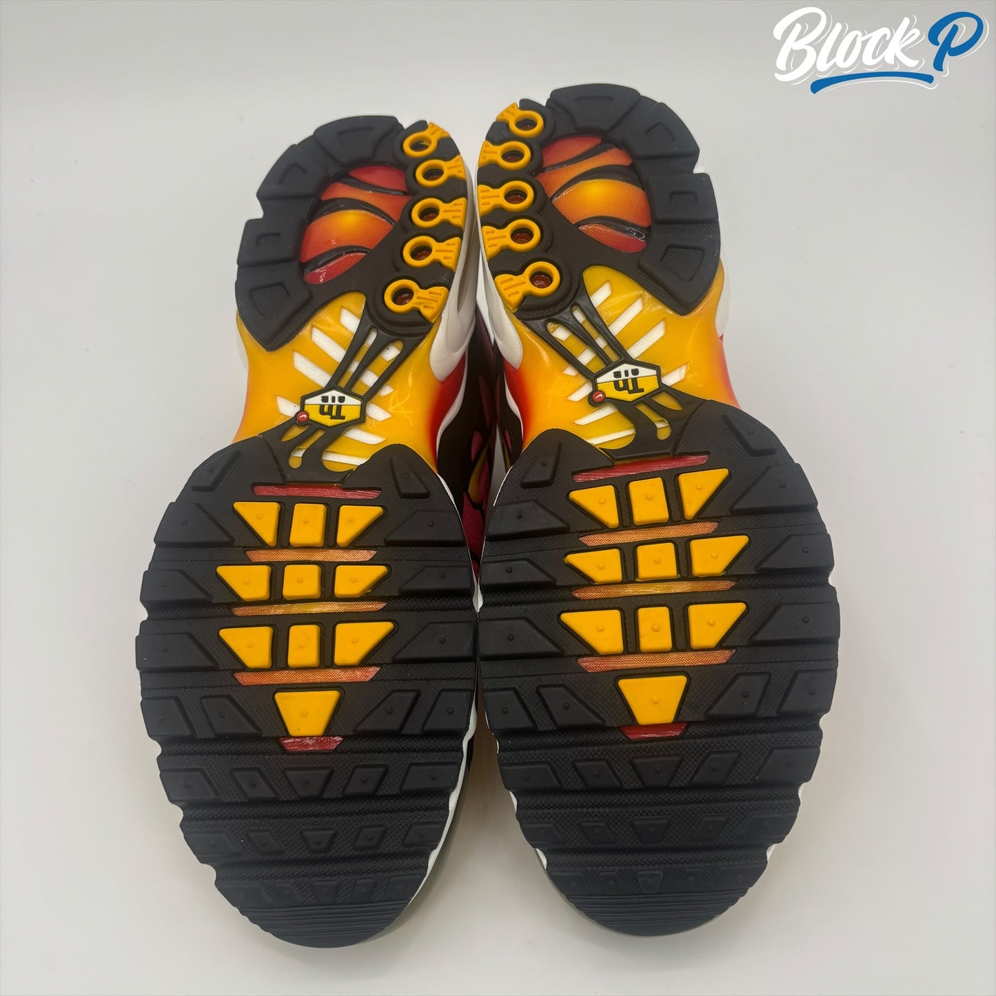 Nike Air Max Plus TN Yellow Pink Gradient