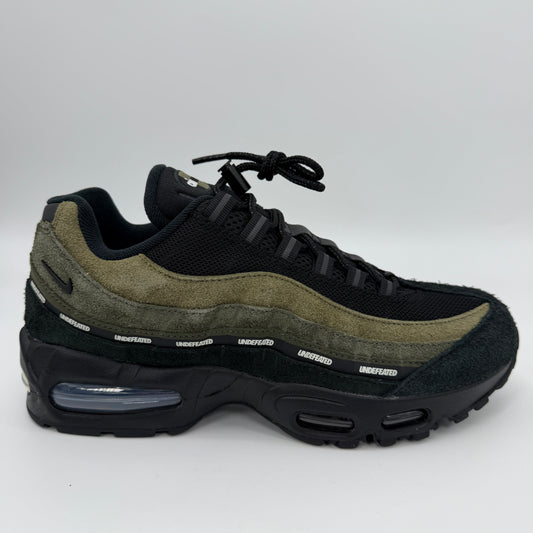Nike Air Max 95 X Undefeated Khaki ( LA BREA )