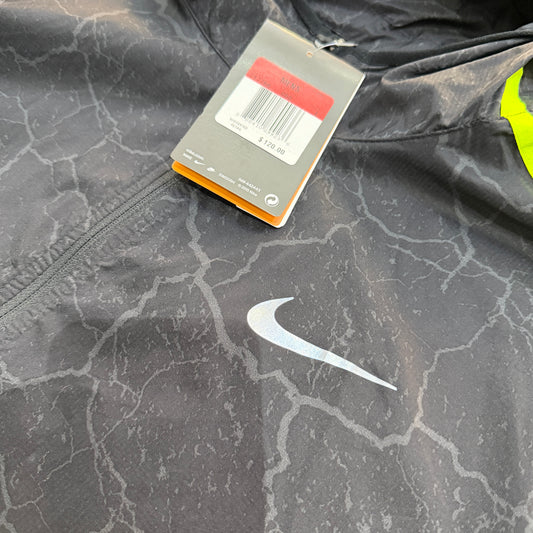 Nike Impossibly Light Jacket Black/Neon