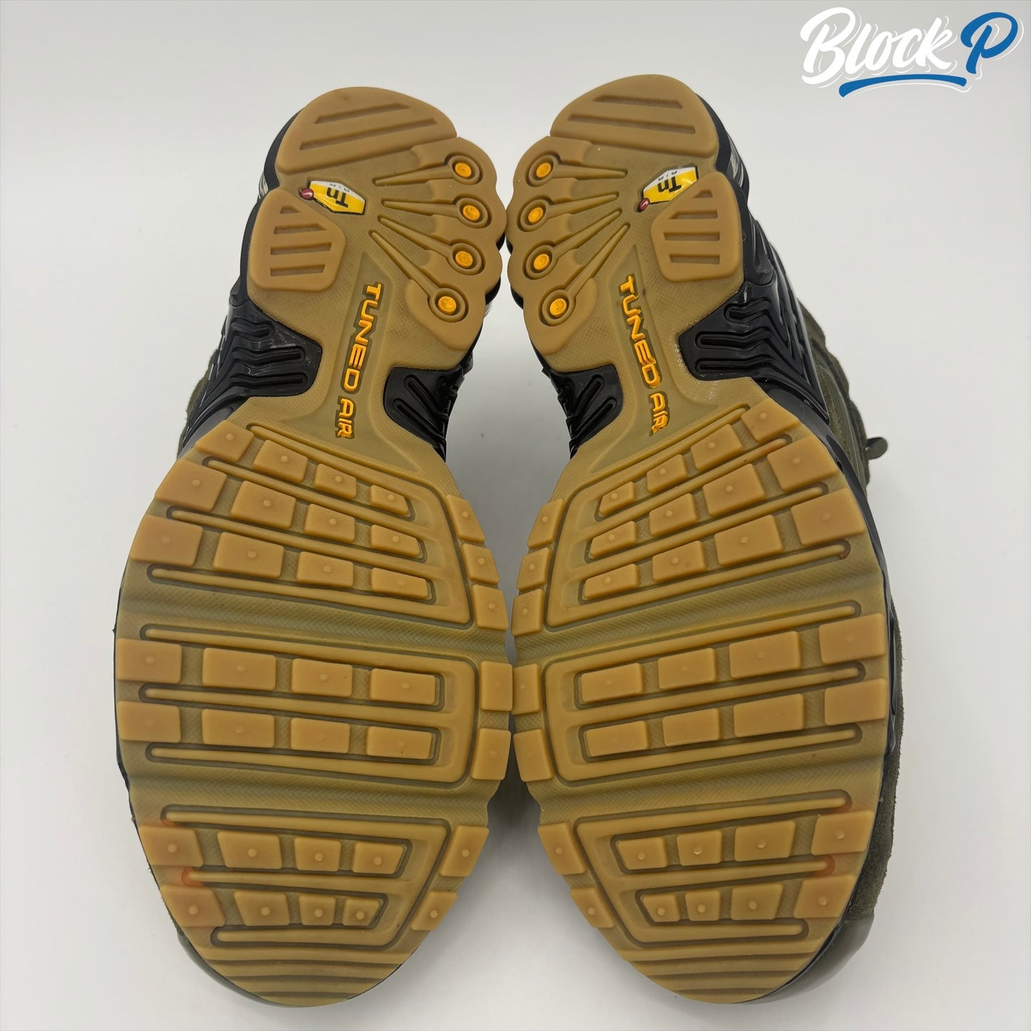 Nike Air Max Plus Khaki