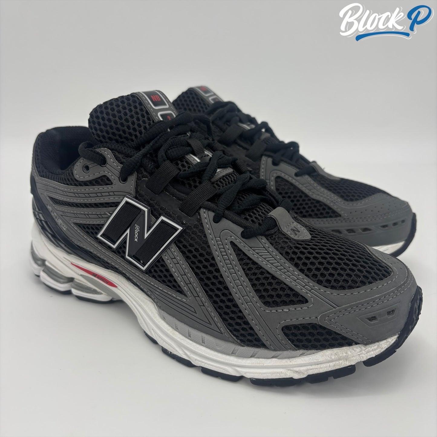 New Balance 1906R Grey