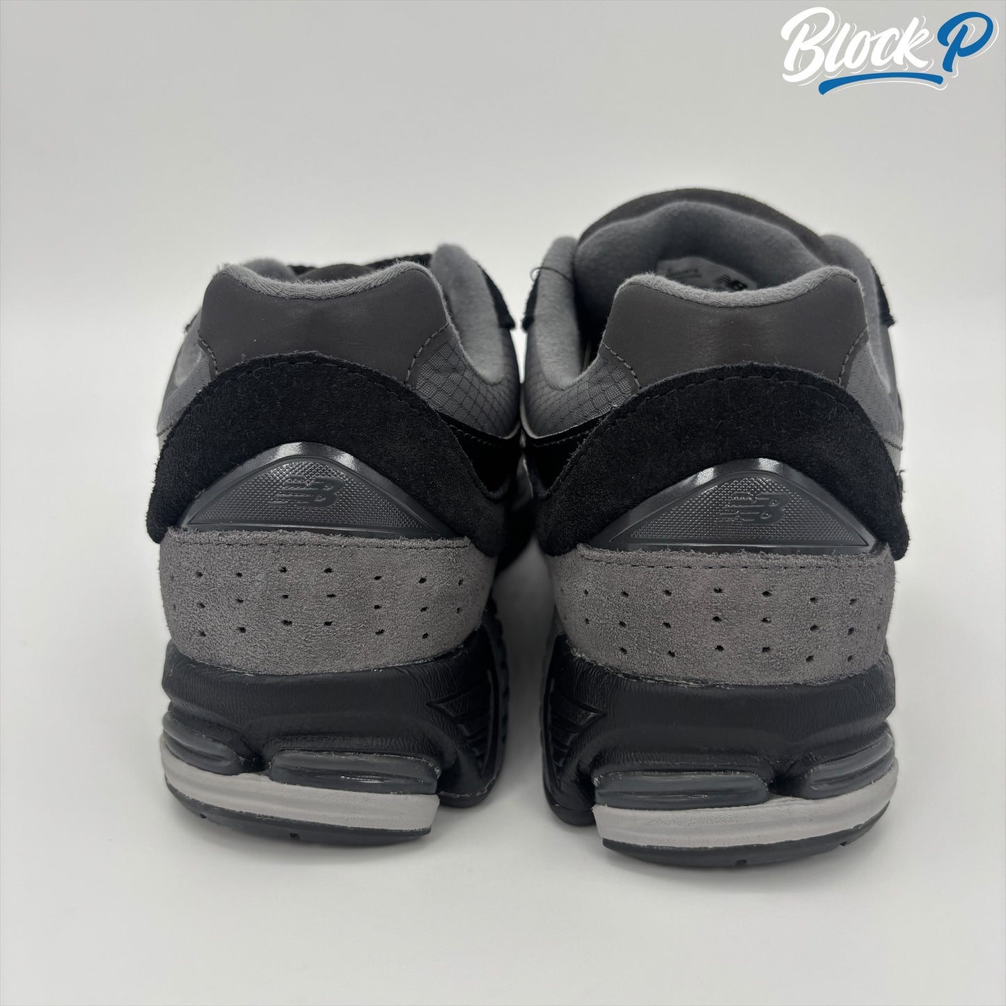 New Balance 2002R Black