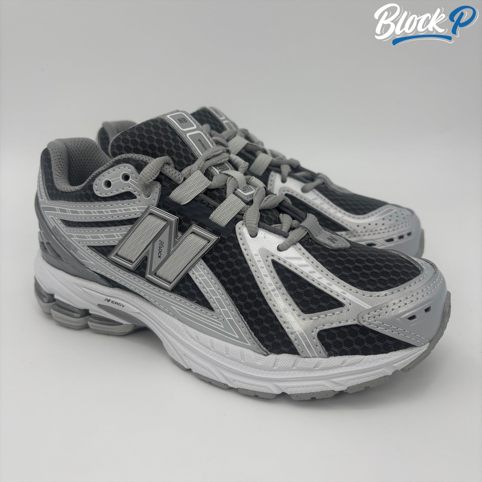 New Balance 1906 Silver (M1906CZ) | Block P