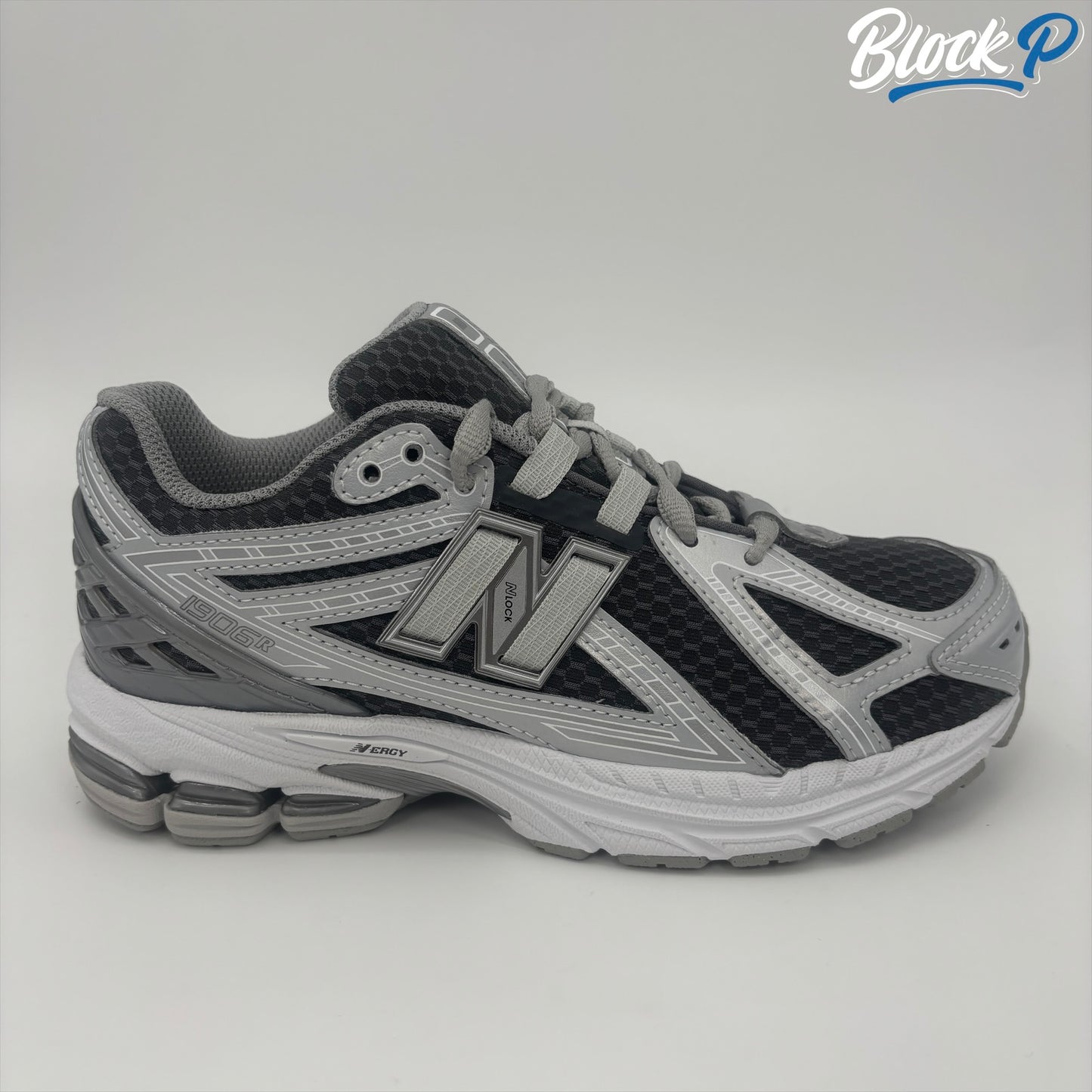 New Balance 1906 Silver