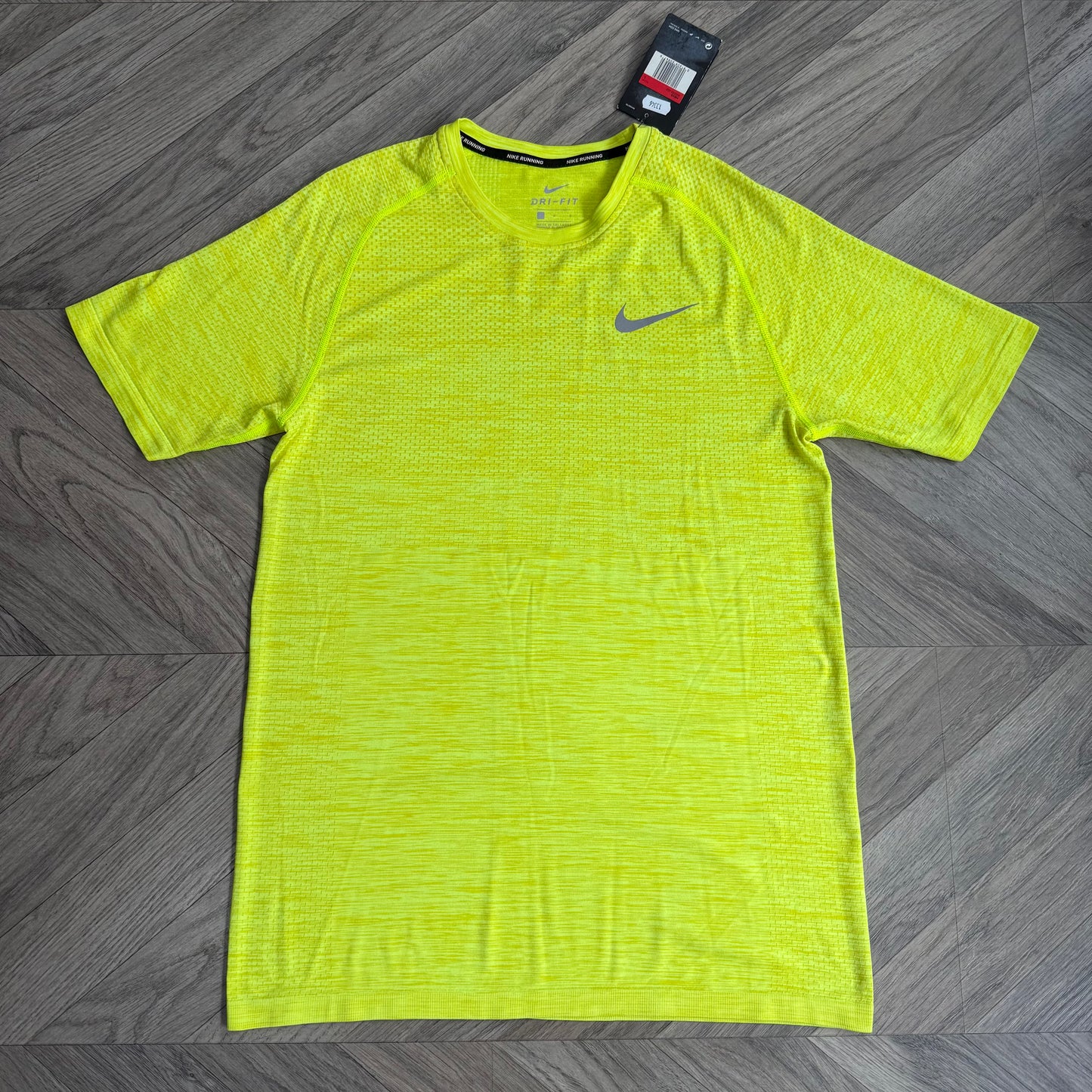 Nike Techknit 1.0 Neon