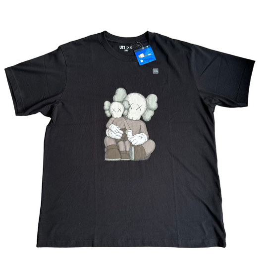 Kaws X Uniqlo T-Shirt Black