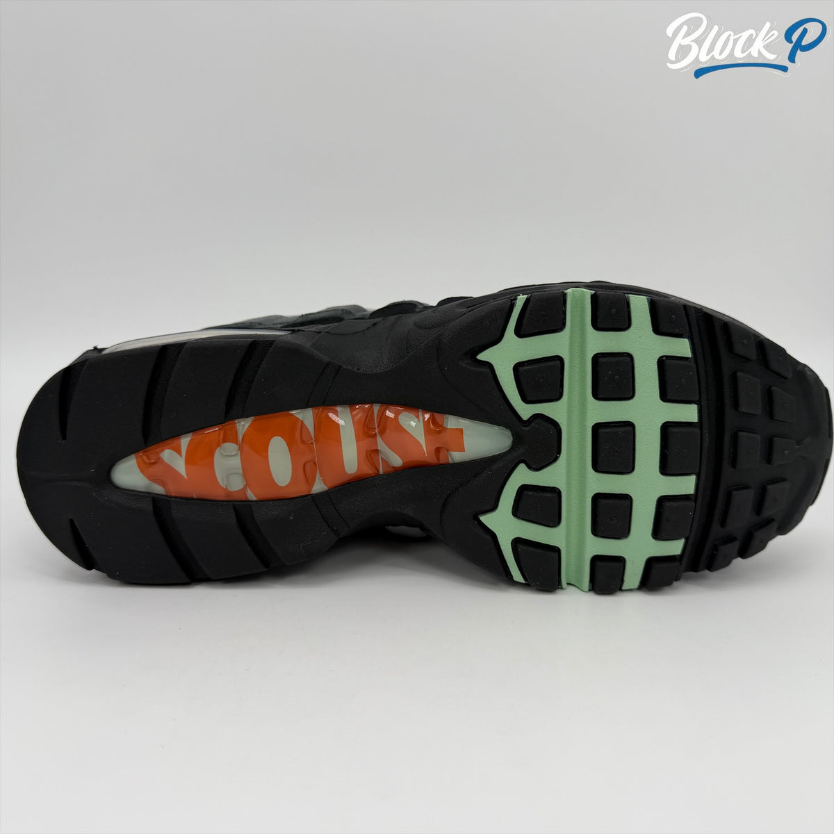 Nike Air Max 95 Liverpool City Pack - Shoes - image 7