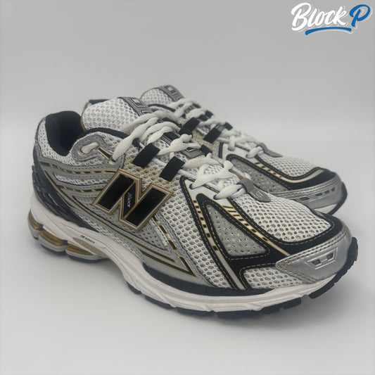 New Balance 1906R Gold