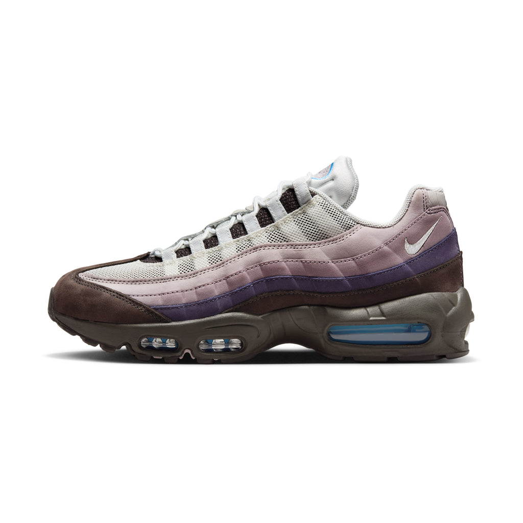 Nike Air Max 95 Unearthed on-foot shot — Block P Liverpool