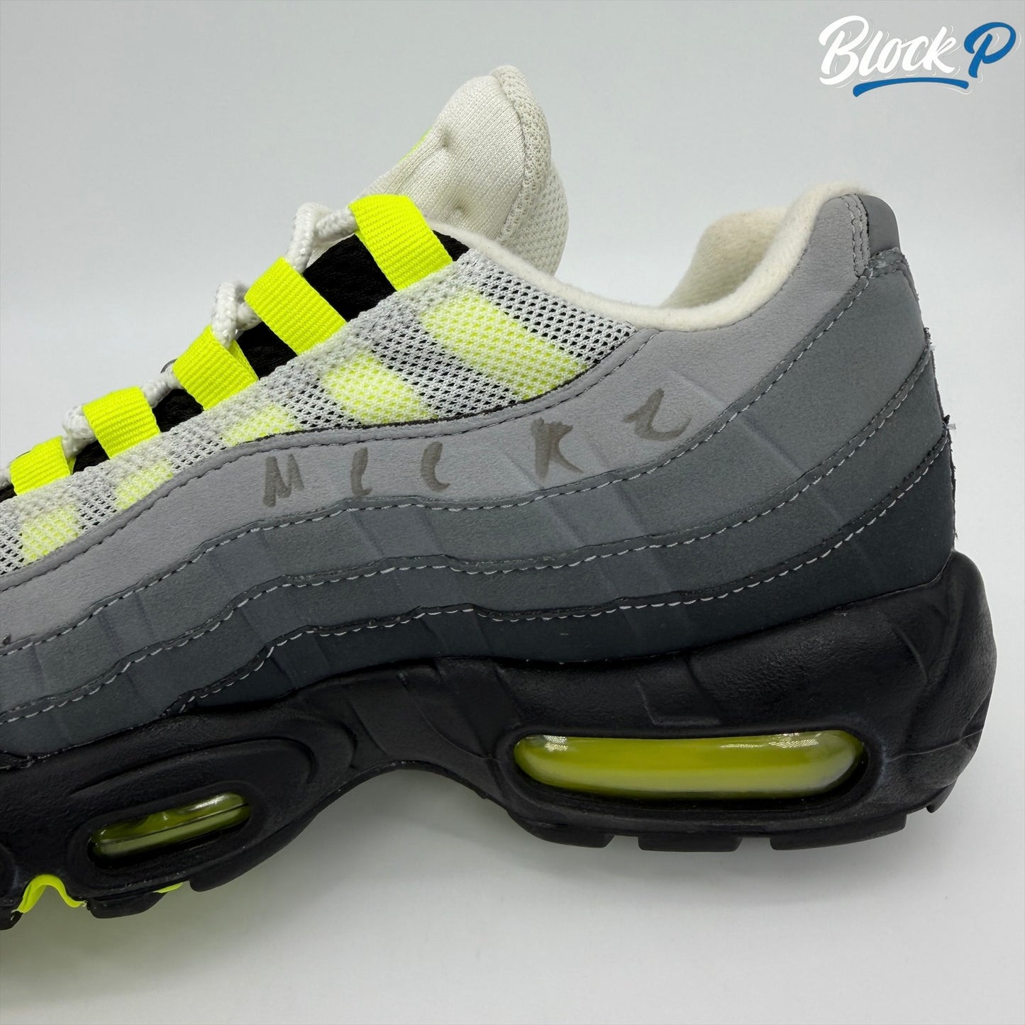 Nike Air Max 95 Neon 2020 SIGNED BY MEEKZ MANNY ( RIGHT SHOE ONLY )
