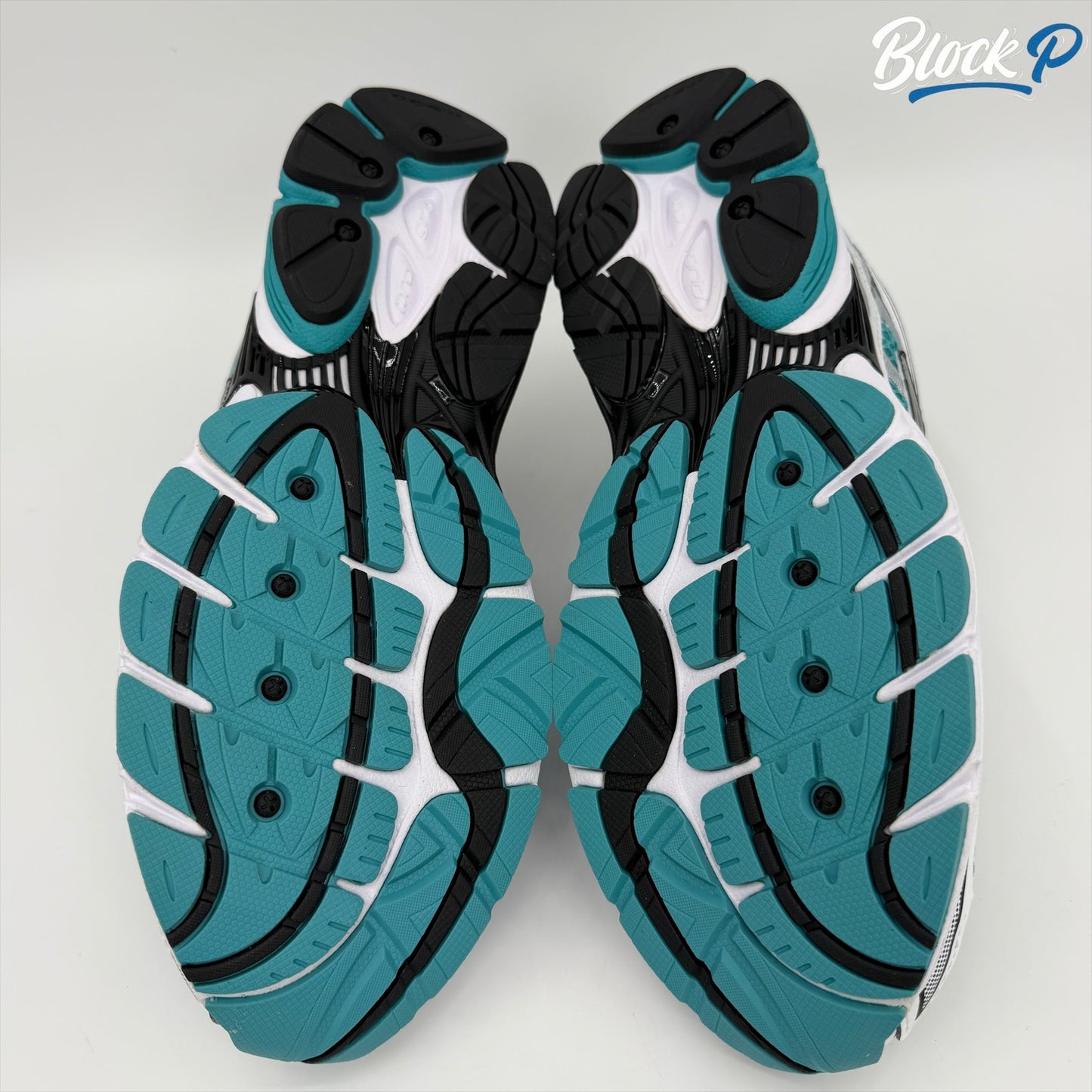Saucony ProGrid Omni 9 Tranquil