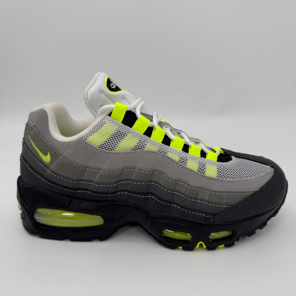 Nike Air Max 95 2026 Women’s Neon Salesman Sample (IQ9926-001) | Block P