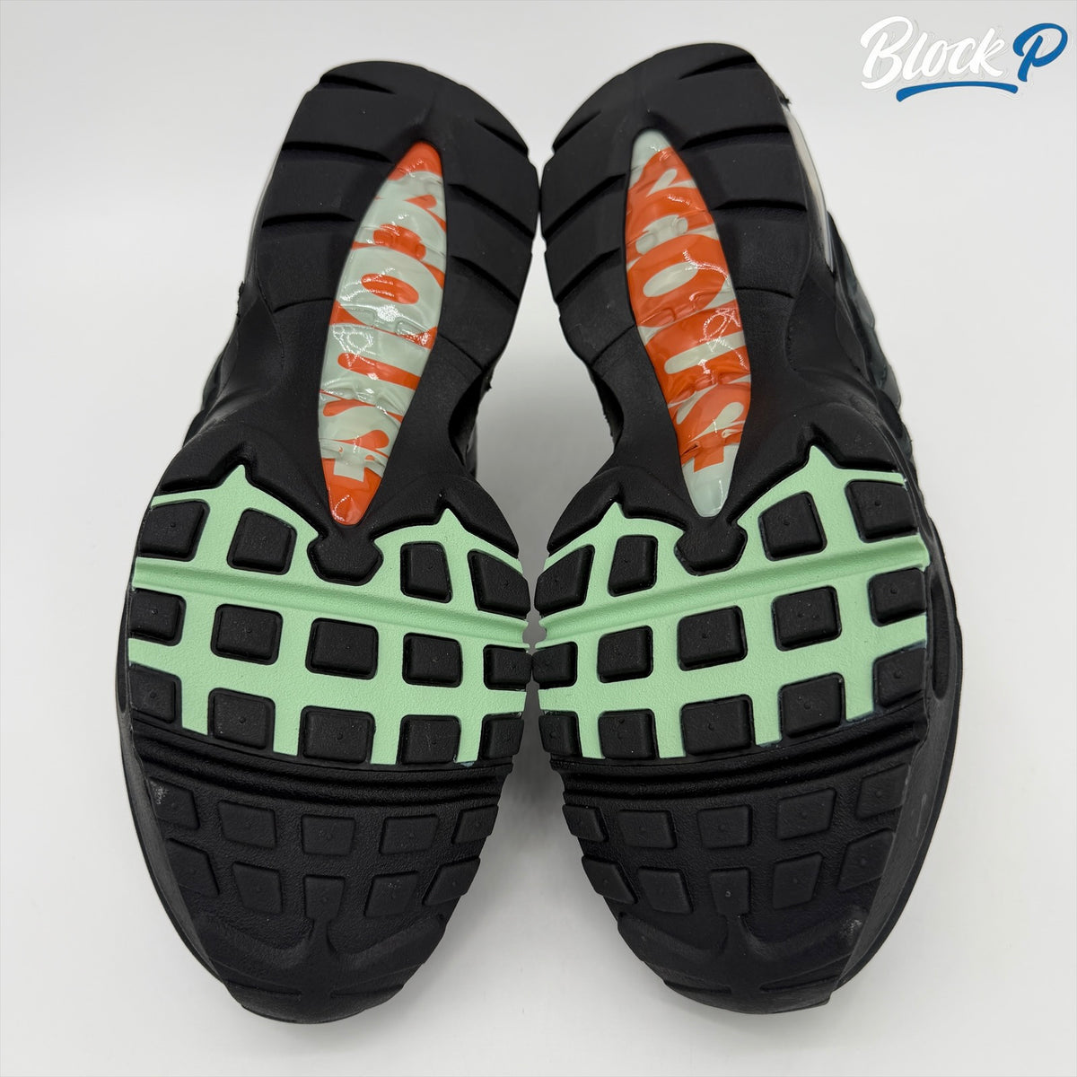 Nike Air Max 95 Liverpool City Pack - Shoes - image 6