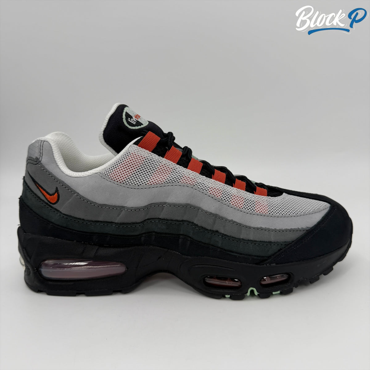 Nike Air Max 95 Liverpool City Pack - Shoes - image 2