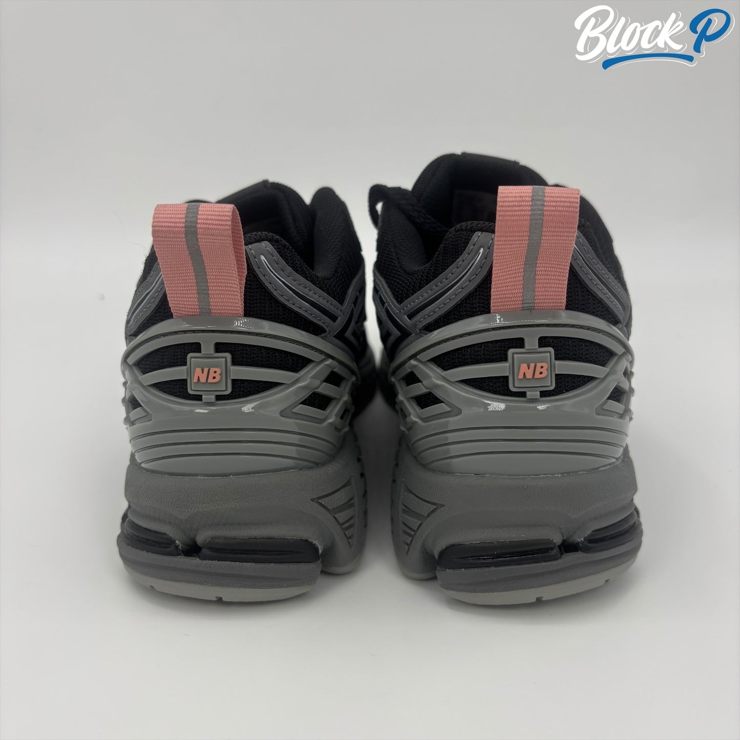 New Balance 1906 Black/Pink