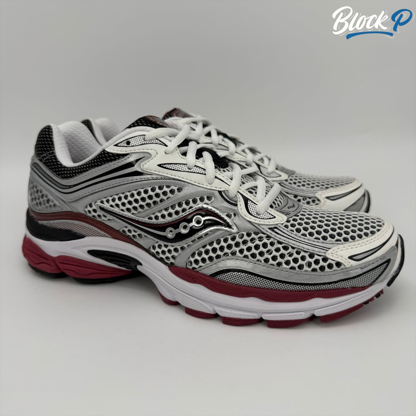 Saucony ProGrid Omni 9 Red