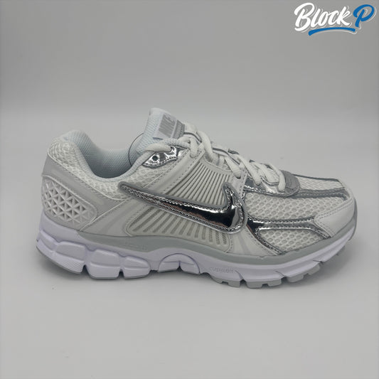 Nike Zoom Vomero 5 Metallic Silver
