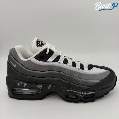 Nike Air Muscle 95 X Yu-Gi-Oh! Jonouchi
