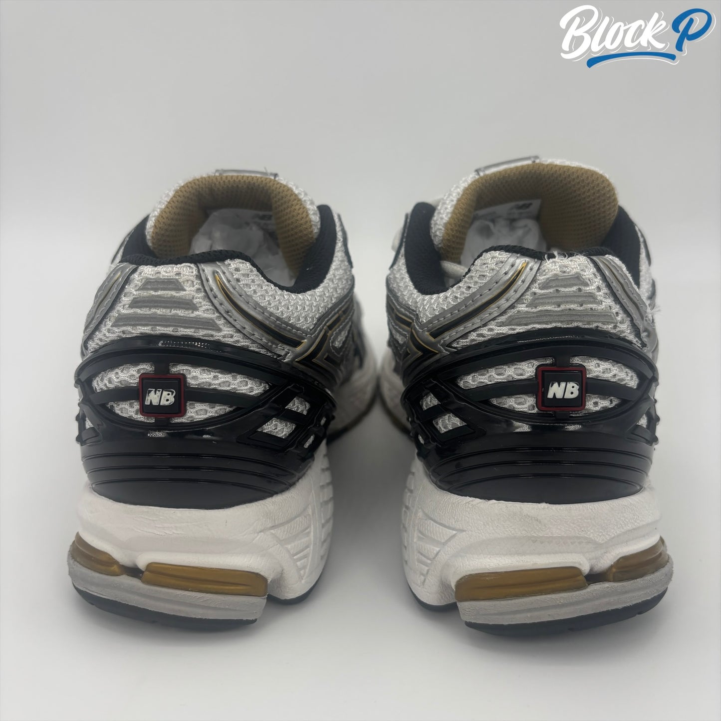 New Balance 1906R Gold