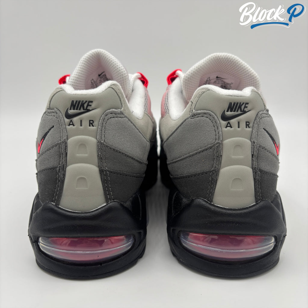 Nike Air Max 95 Big Bubble Solar Red 2025 heel detail solar red big bubble and solar red accent