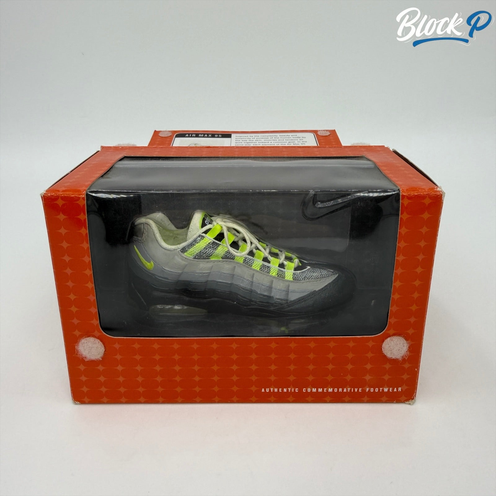 NIKE - ナイキ NIKE classics bowen 世界限定3500個フィギア Nike Classics Bowen Air Max 95 Figure | Block P