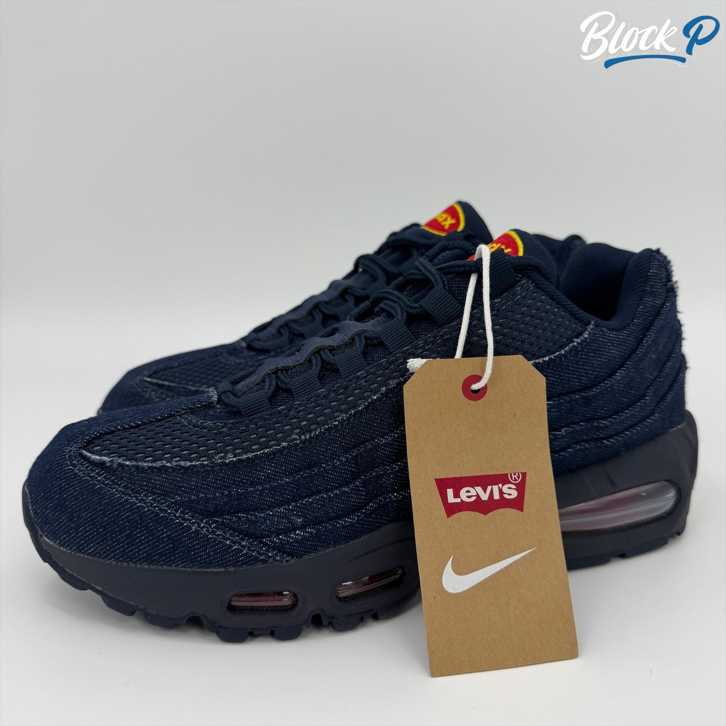 Nike Air Max 95 Levi Raw Denim Friends & Family
