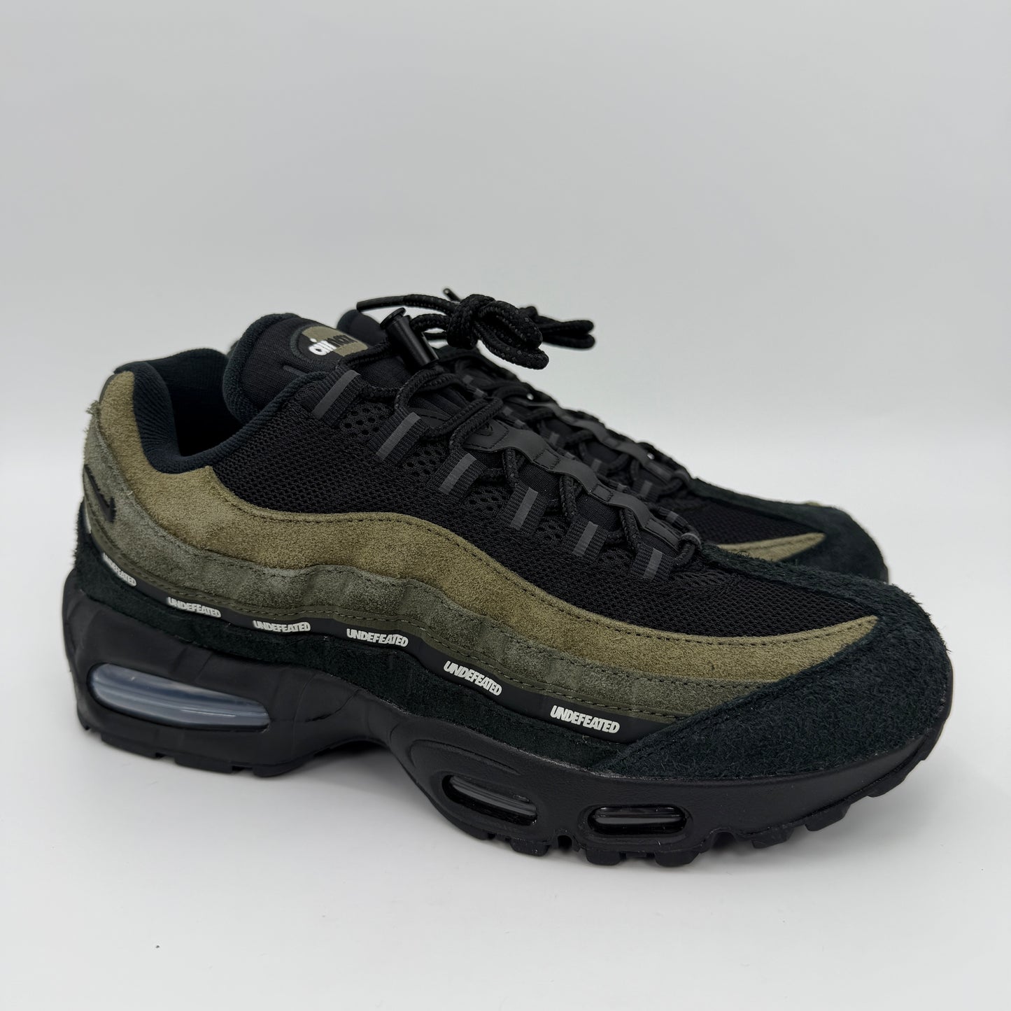 Nike Air Max 95 X Undefeated Caqui (LA BREA)