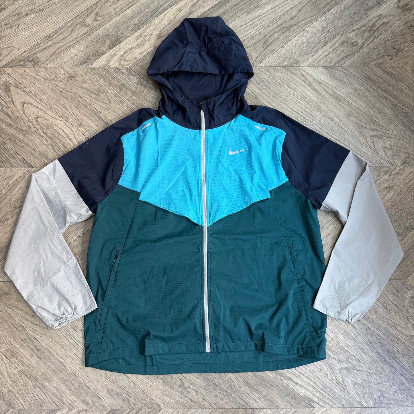 Nike Repel Windrunner Jacket Blue