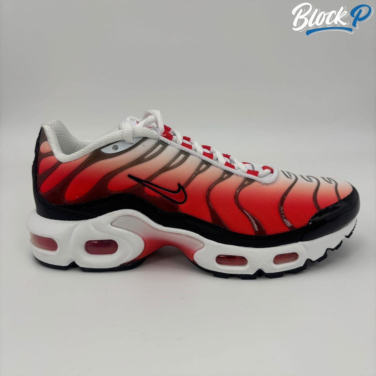 Nike Air Max Plus TN Crimson (GS) side profile — Block P Liverpool