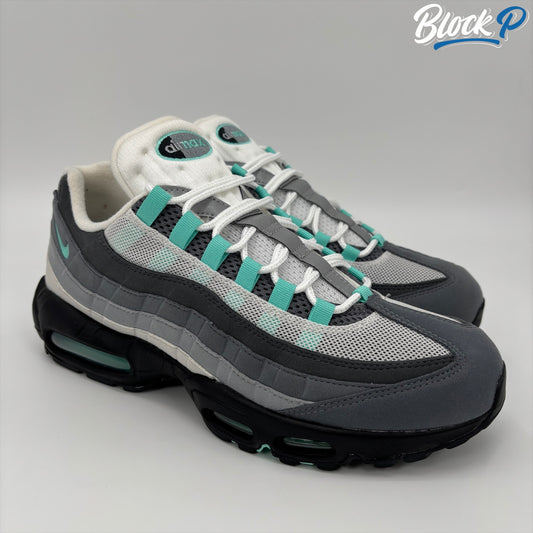 Nike Air Max 95 Hyper Turquoise