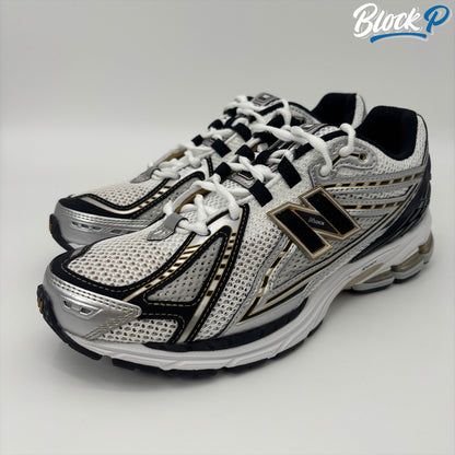 New Balance 1906R Gold