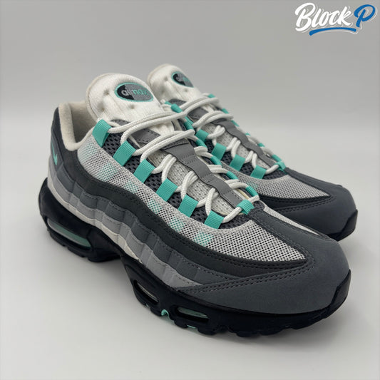 Nike Air Max 95 Hyper Turquoise