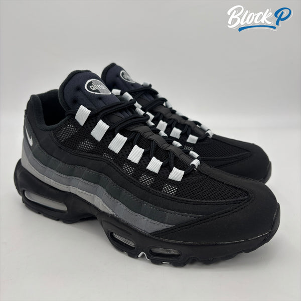 110s nike black
