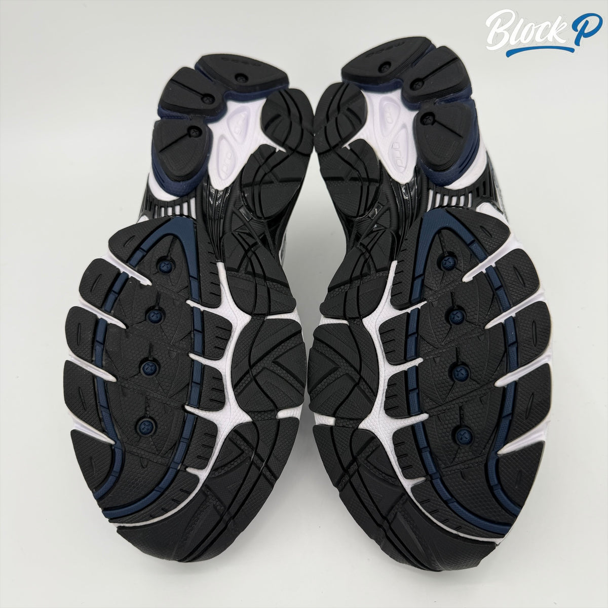 Saucony ProGrid Omni 9 Deep Navy