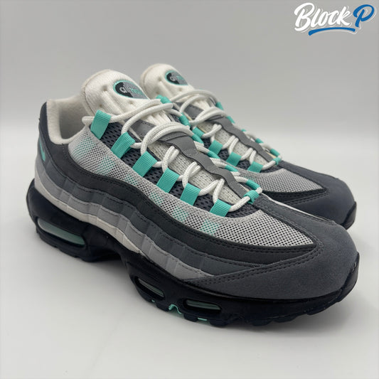 Nike Air Max 95 Hyper Turquoise
