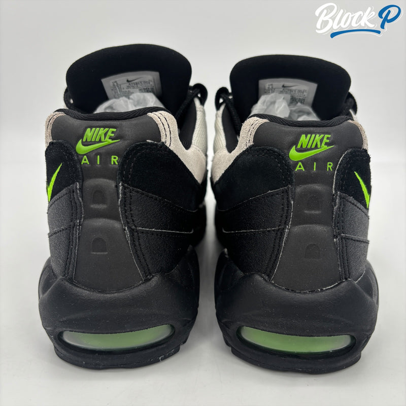 Nike Air Max 95 Antifreeze
