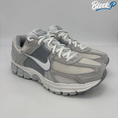 Nike Zoom Vomero 5 Grey