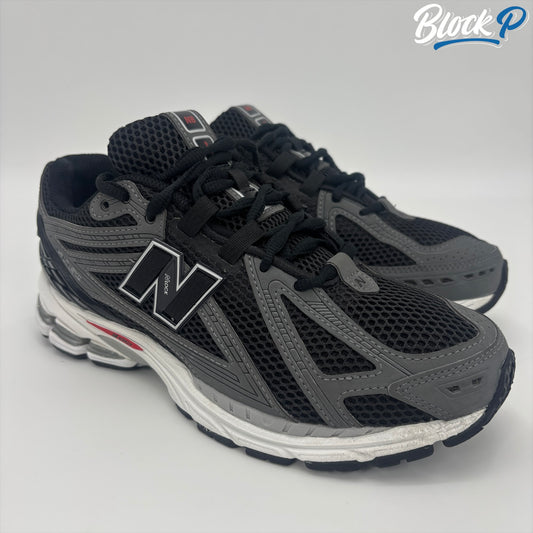 New Balance 1906R Grey