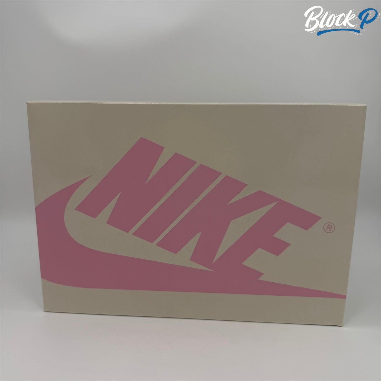 Nike Air Jordan 1 Low X Travis Scott Shy Pink