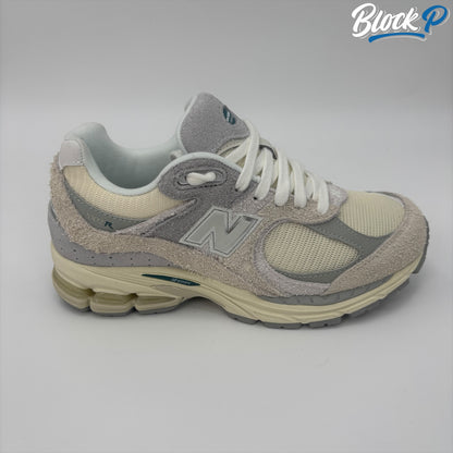 New Balance 2002R Off White