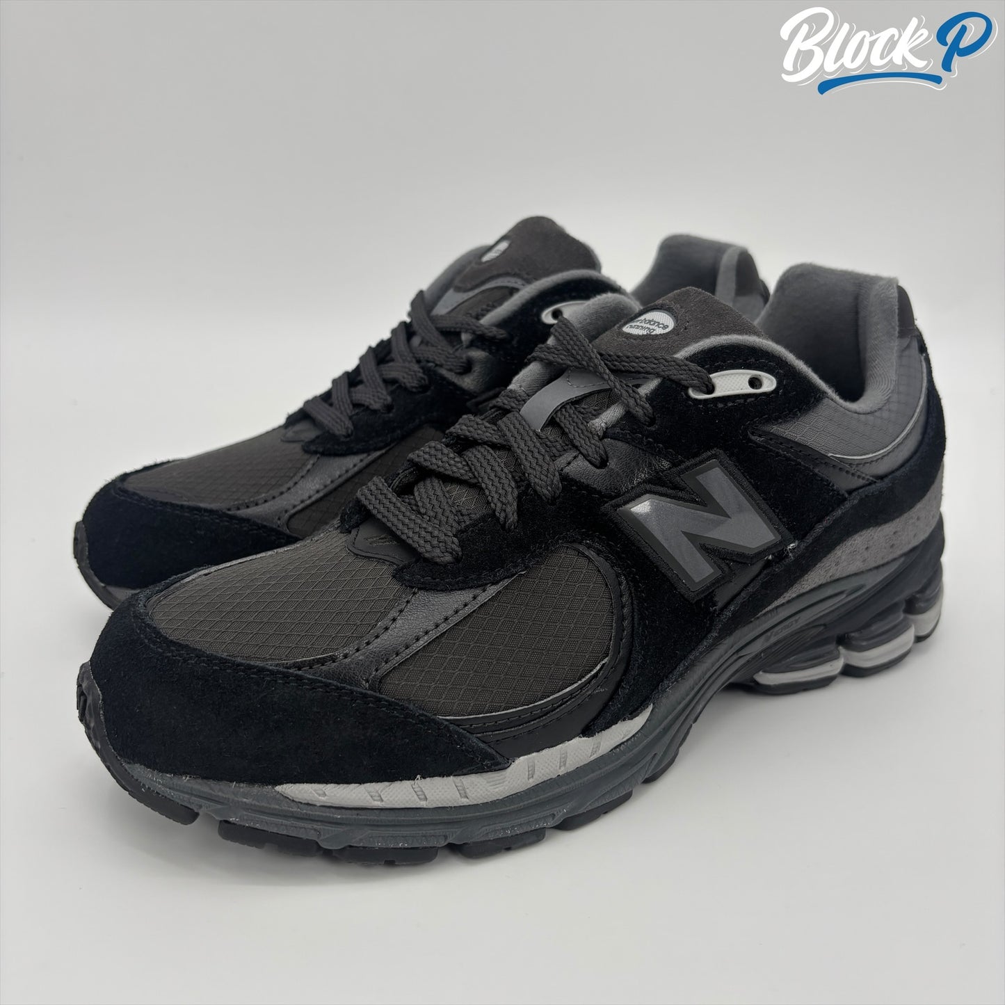 New Balance 2002R Black
