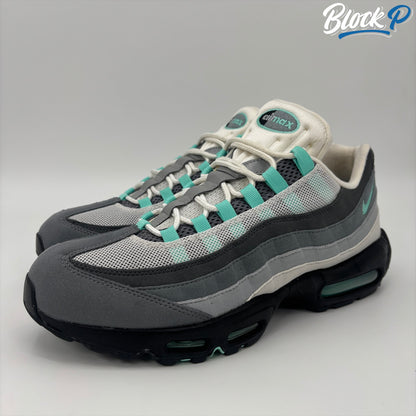 Nike Air Max 95 Hyper Turquoise