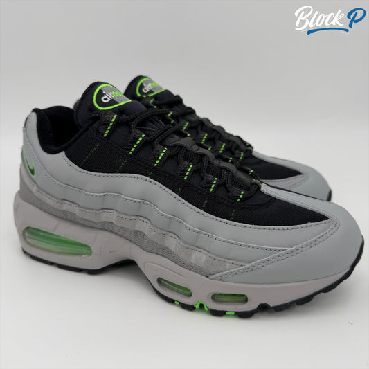 Nike Air Max 95 Racing Pack Green Strike