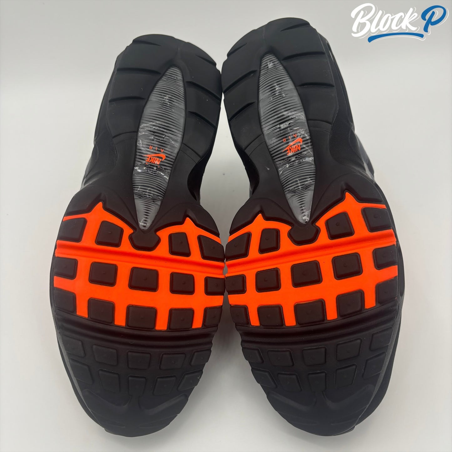 Nike Air Max 95 Hyper Crimson