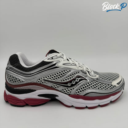 Saucony ProGrid Omni 9 Red