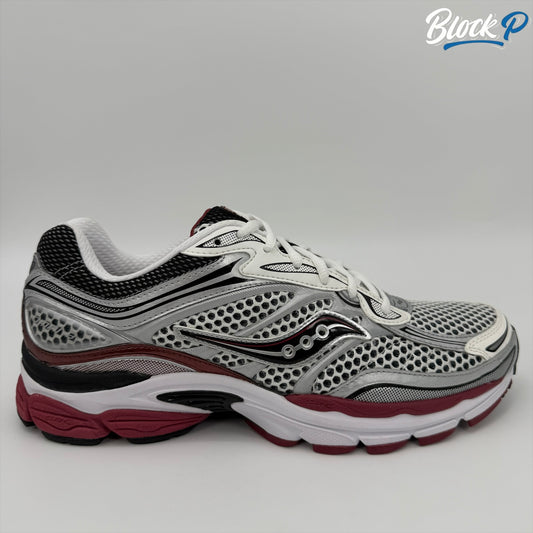 Saucony ProGrid Omni 9 Red