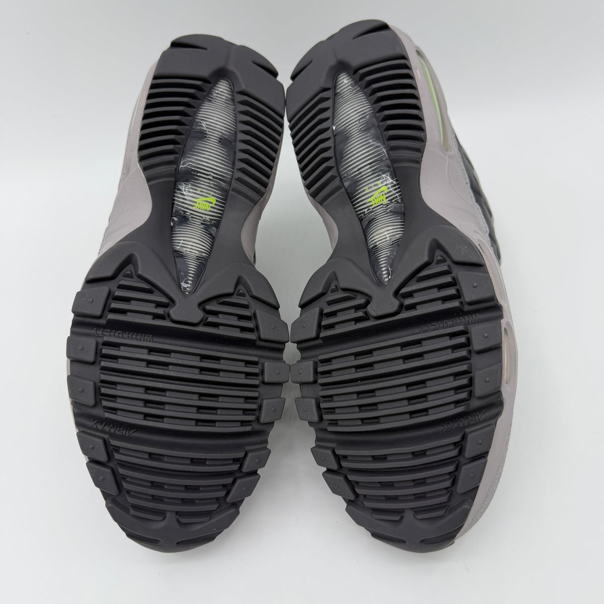 Nike Air Max 95 Utility Green sole detail — Block P Liverpool