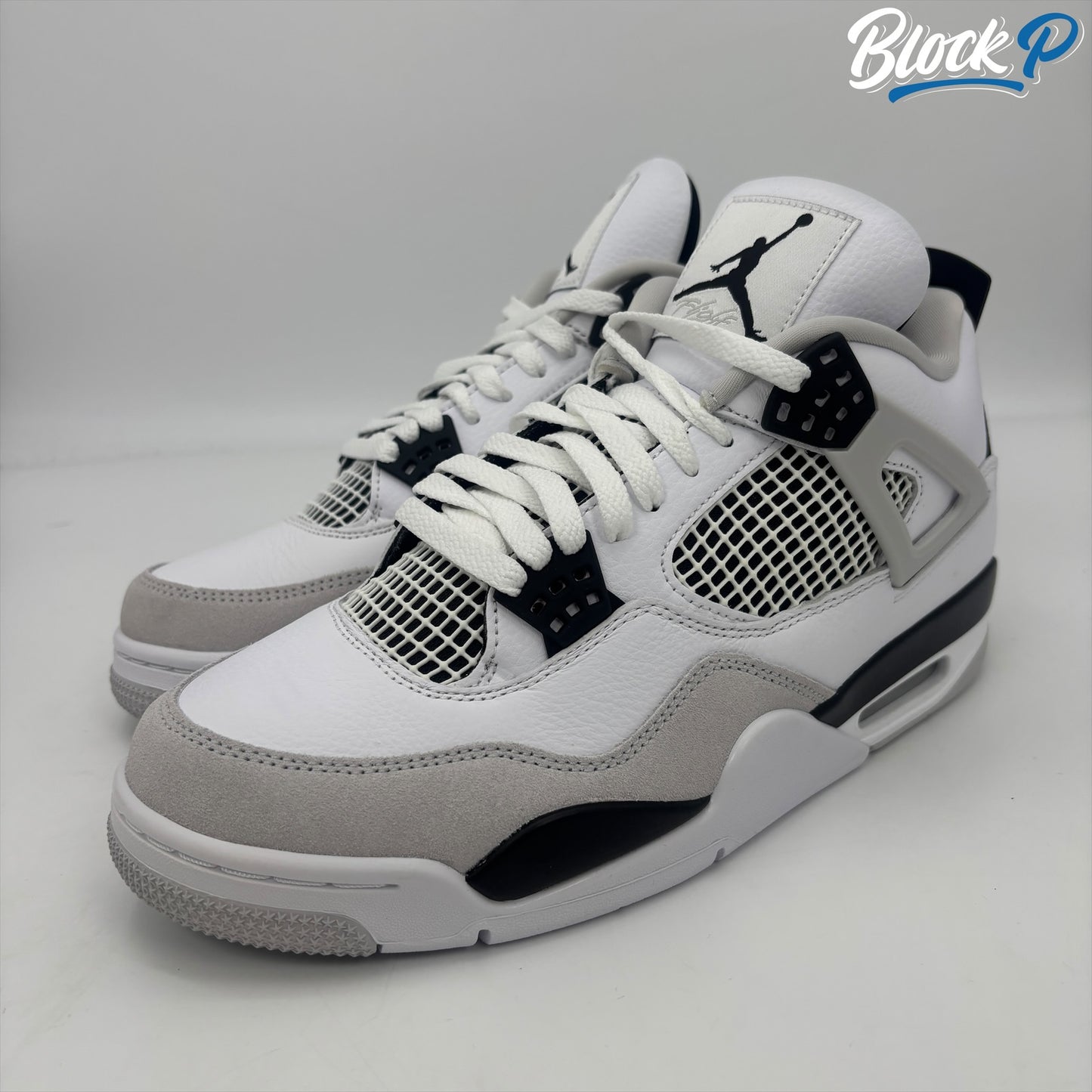 Nike Jordan 4 Military Black