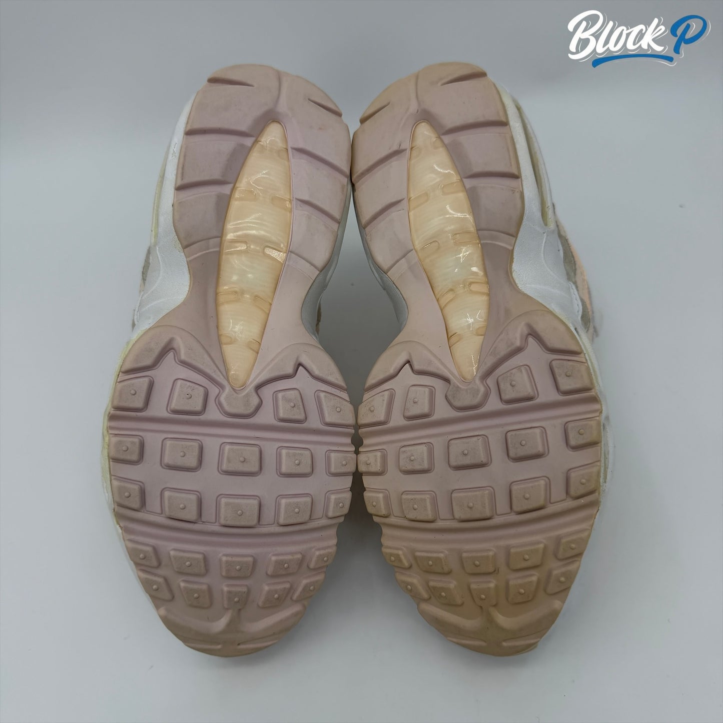 Nike Air Max 95 Women’s Peach