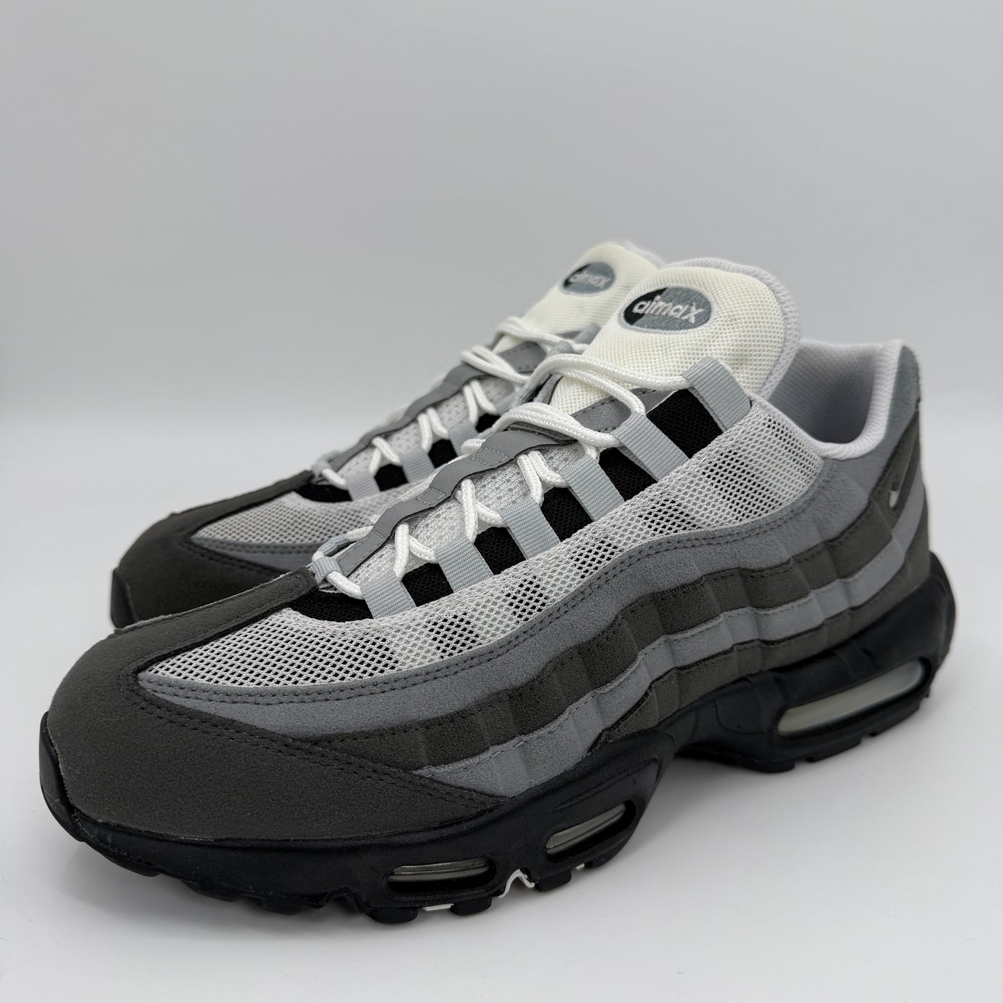 Nike Air Max 95 Grey Jewel